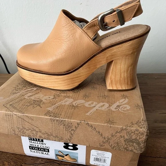 NWT FREE PEOPLE Mallory Leather Mule Clogs | Natural MSRP $198 Size 38EUR (8 US) - Picture 9 of 9
